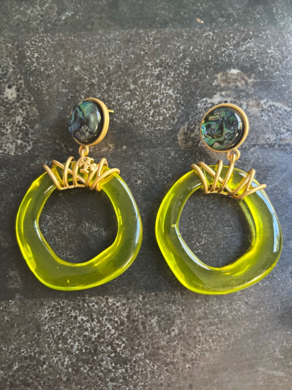 Tory Burch lime green wrapped door knocker lightweight statement earrings 🍋‍🟩 - Picture 2 of 11